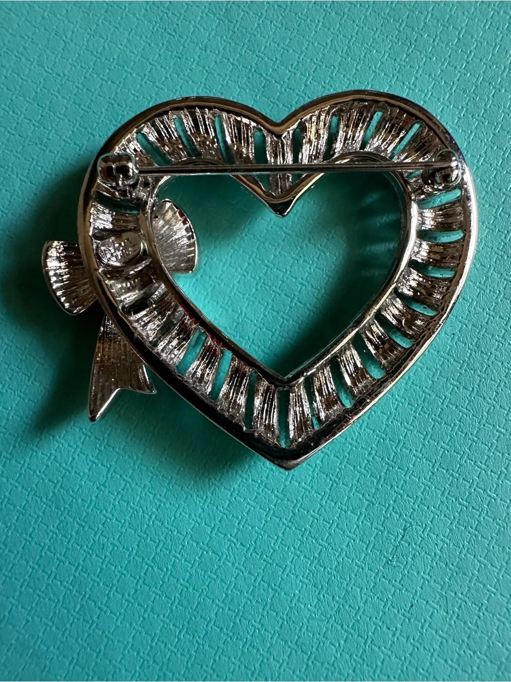 Vintage Joan Rivers Heart Brooch Clear Rhinestone Pink Bow Pin
